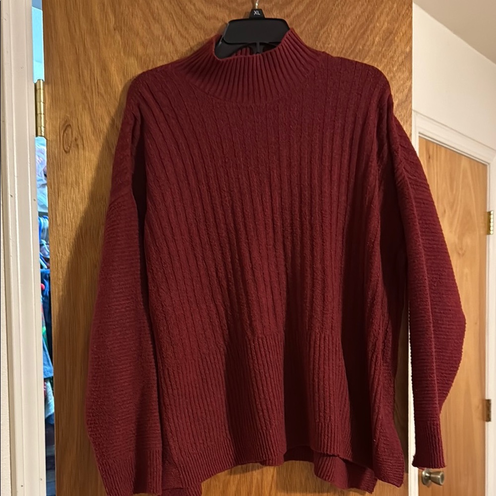 Time and Tru Women's Sweater - Burgundy